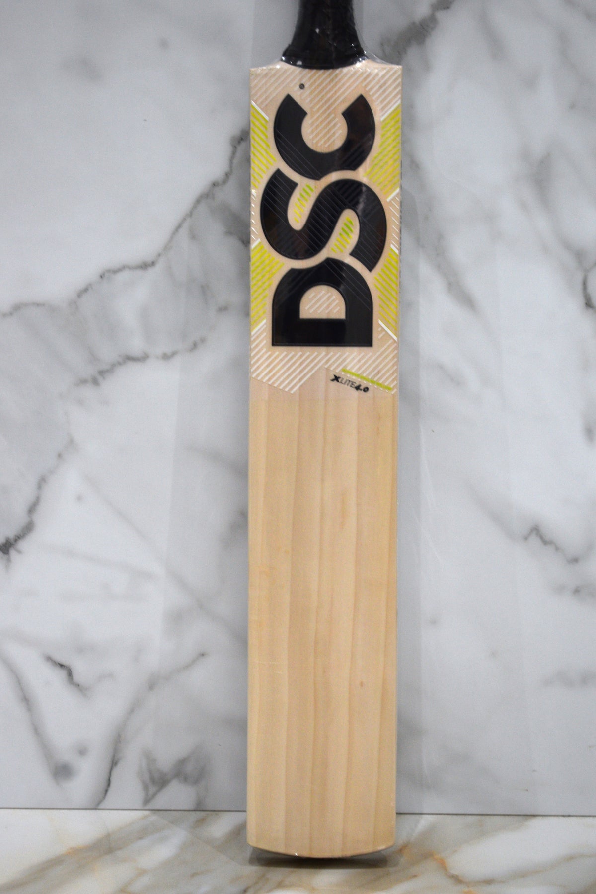 DSC Xlite 4.0 English Willow Cricket Bat