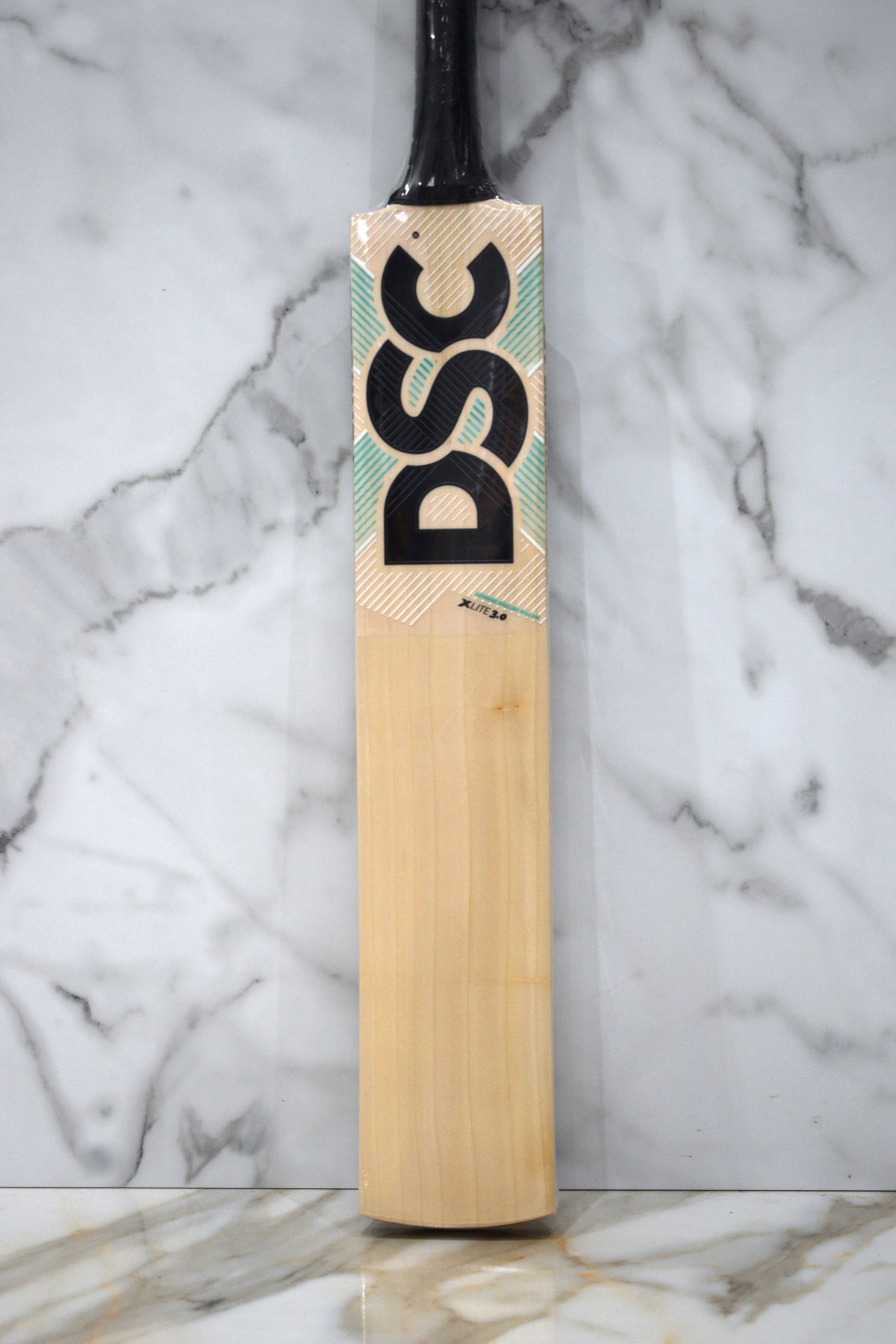 DSC Xlite 3.0 English Willow Cricket Bat