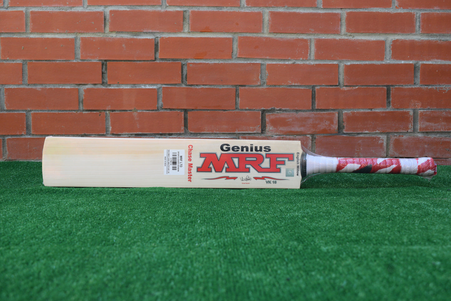 MRF Chase Master - Player Grade Cricket Bat