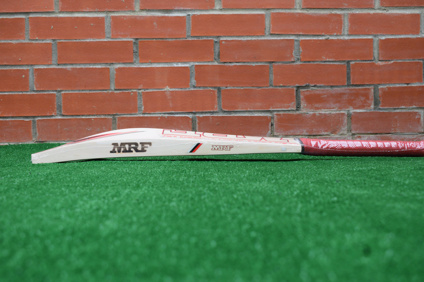 MRF Wizard Limited Edition