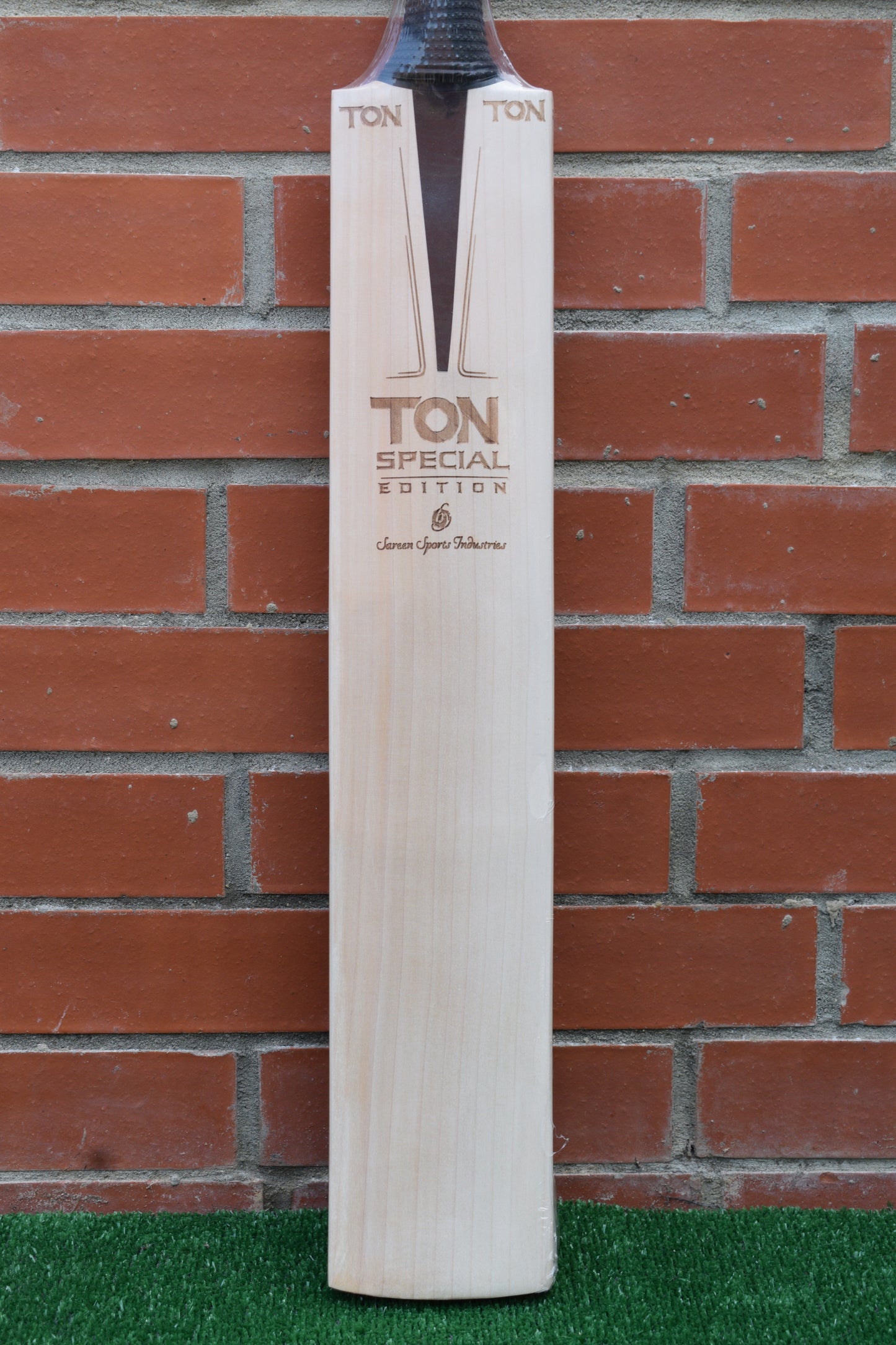 TON Special Edition English Willow Cricket Bat