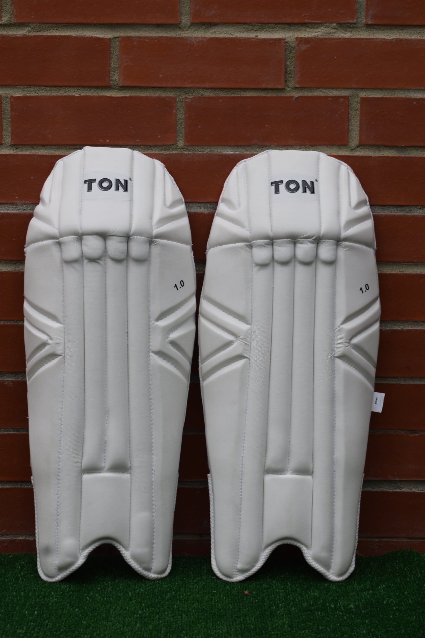 TON Pro 1.0 Wicket Keeping Pads