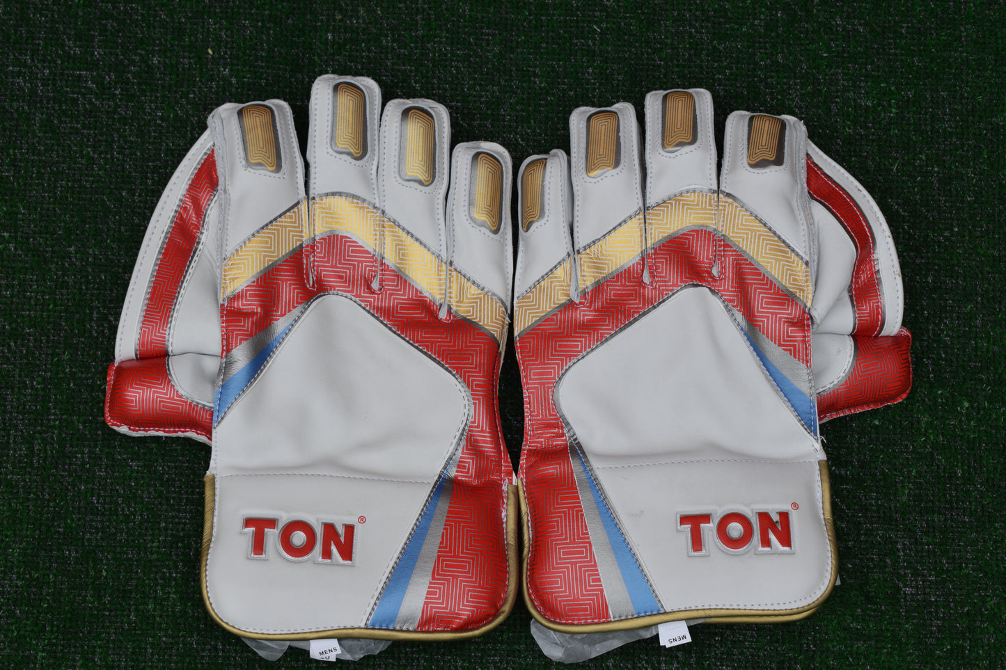 TON Pro 1.0 Wicket Keeping Gloves