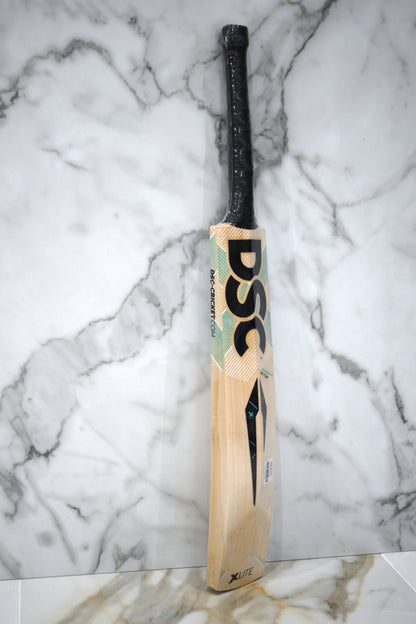 DSC Xlite 3.0 English Willow Cricket Bat