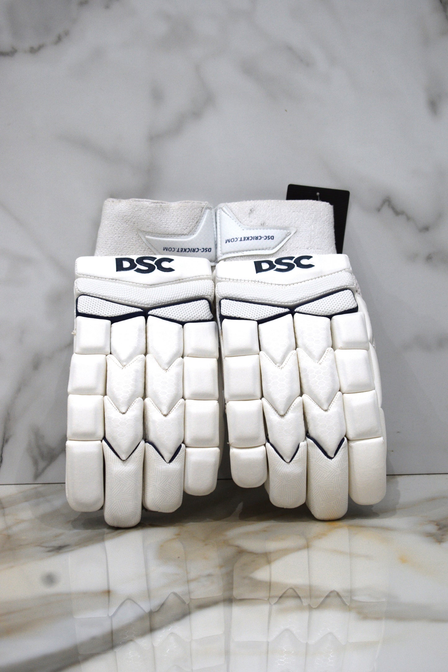 DSC Pearla X1 Batting Gloves