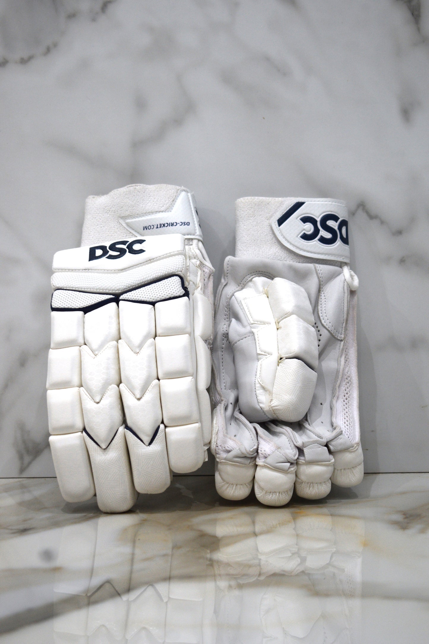 DSC Pearla X1 Batting Gloves