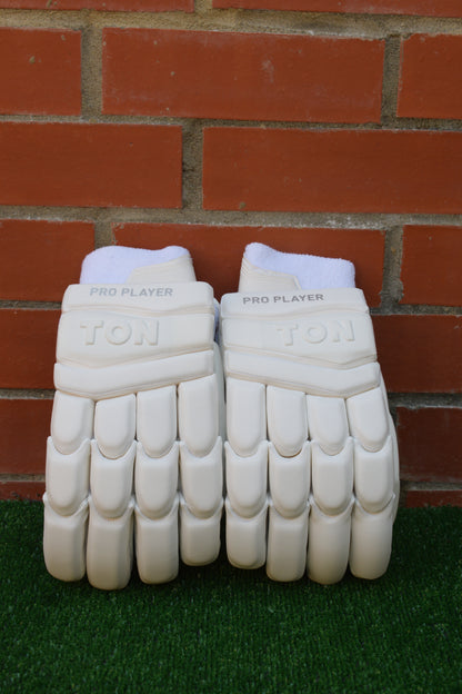 Ton Player Edition Cricket Batting Gloves