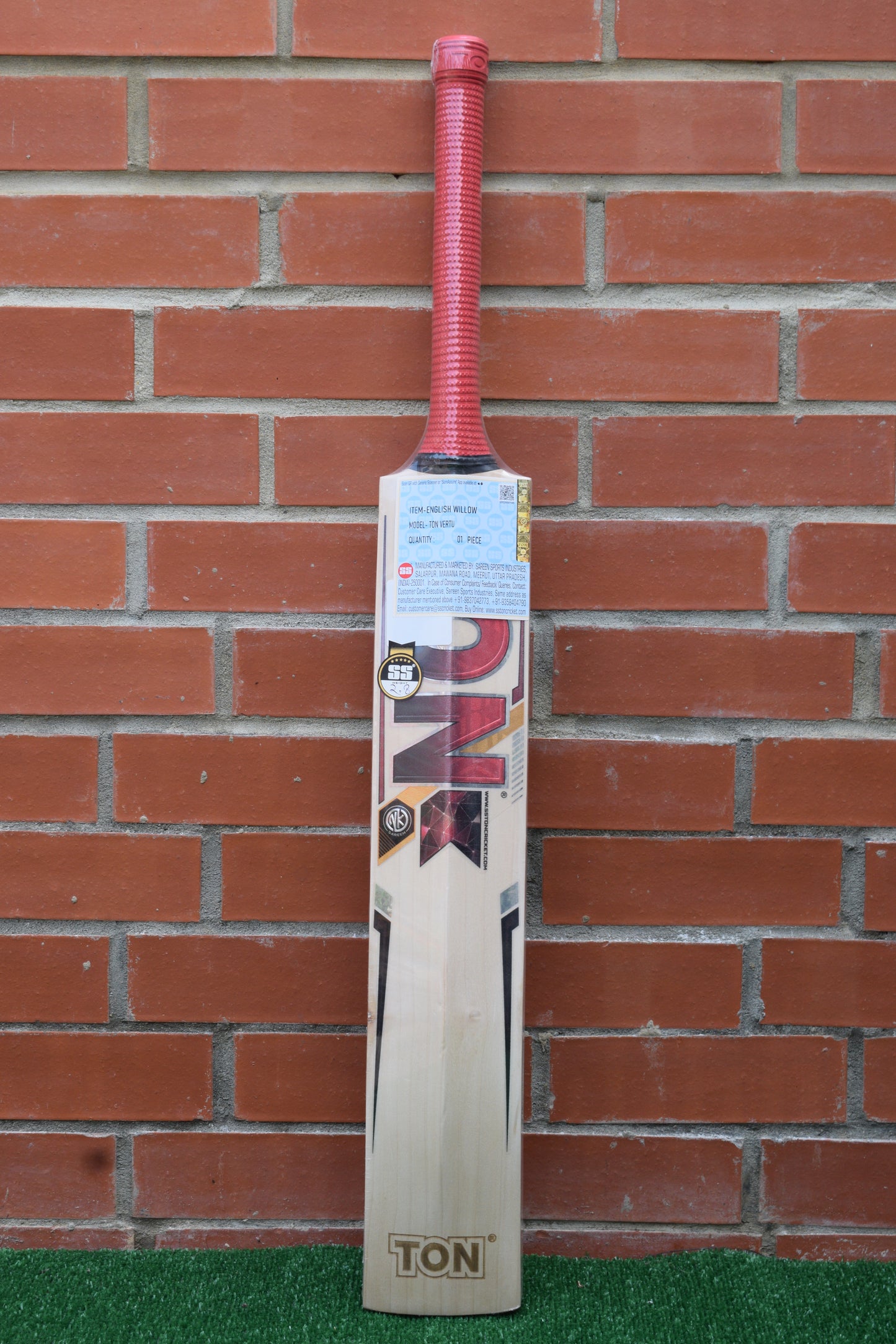 TON Vertu English Willow Cricket Bat