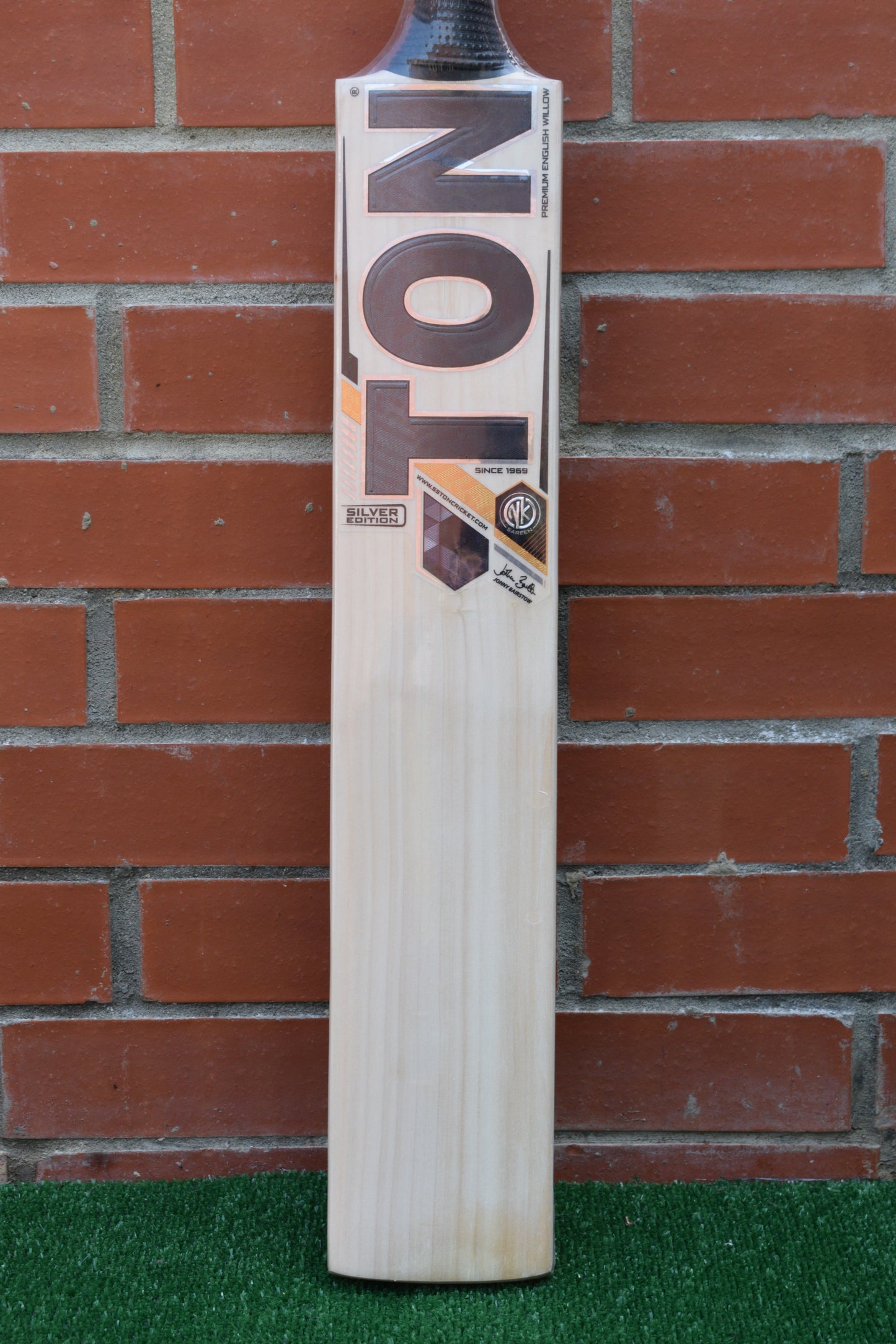 TON Silver Edition English Willow Cricket Bat