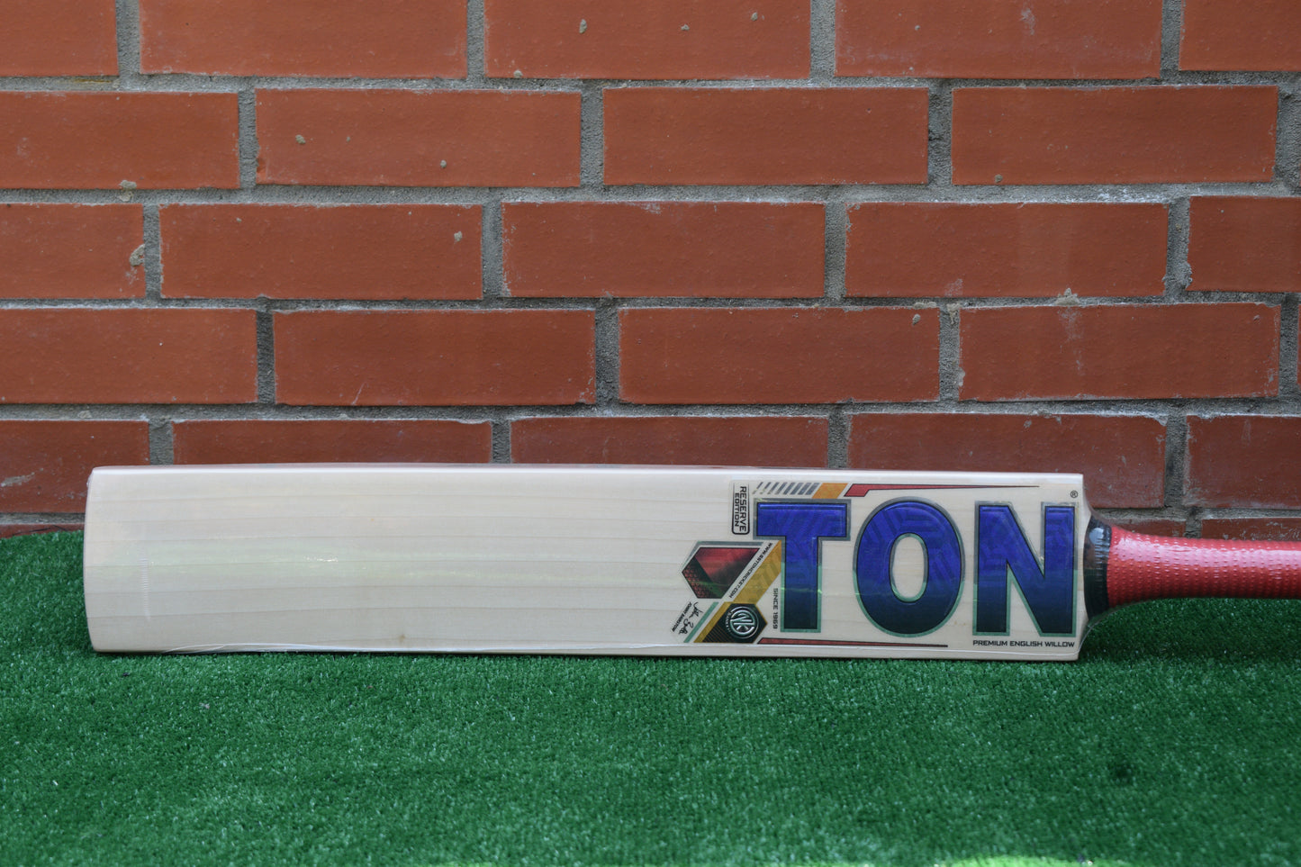 TON Reserve Edition English Willow Cricket Bat