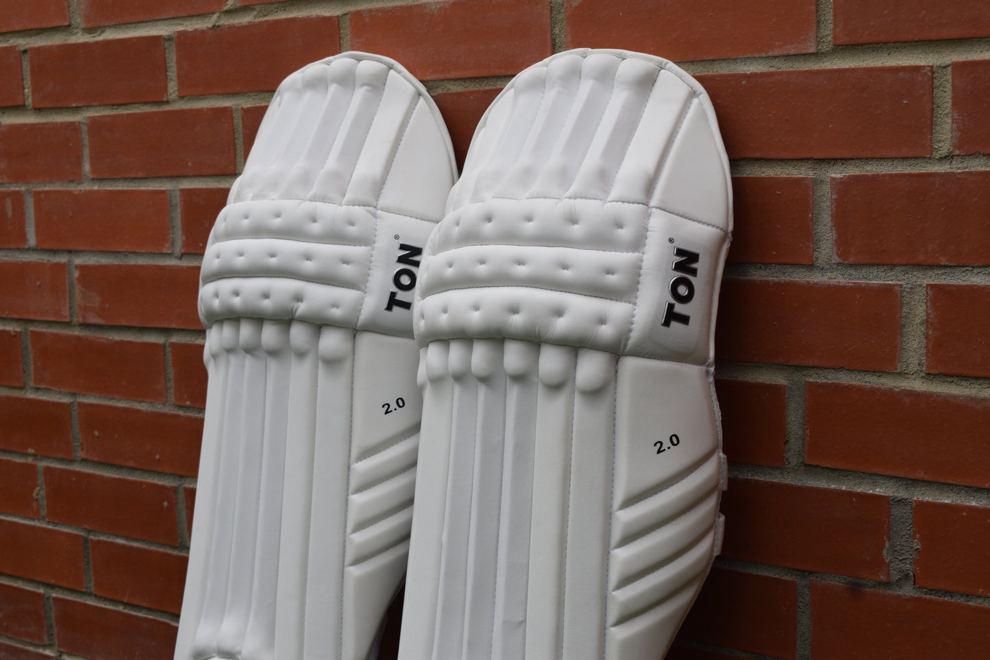 Ton Pro 2.0 Light Weight Cricket Batting Pads